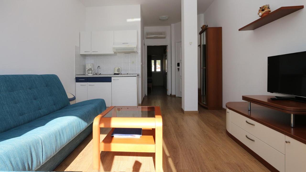Apartments On The Beach-Drvenik Drvenik  Extérieur photo
