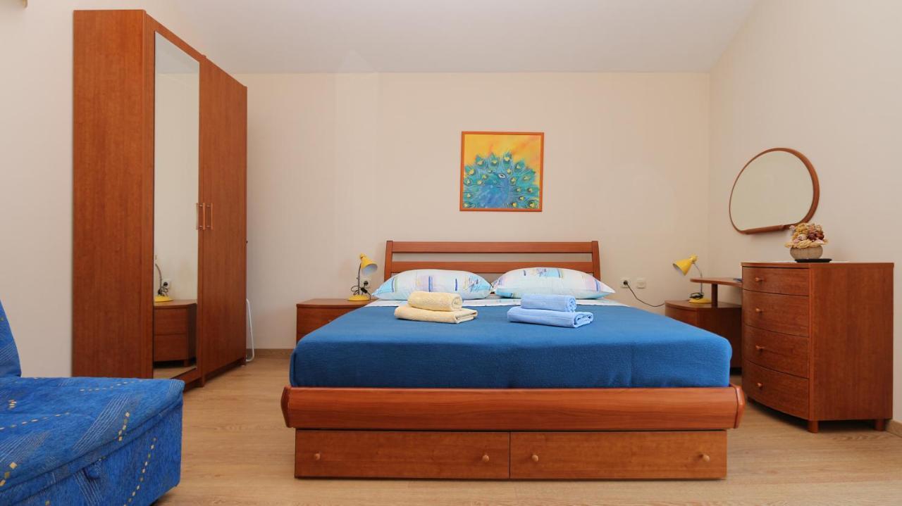Apartments On The Beach-Drvenik Drvenik  Extérieur photo